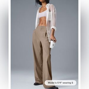 Alo High-Waist Pursuit Trousers (Long) in Gravel